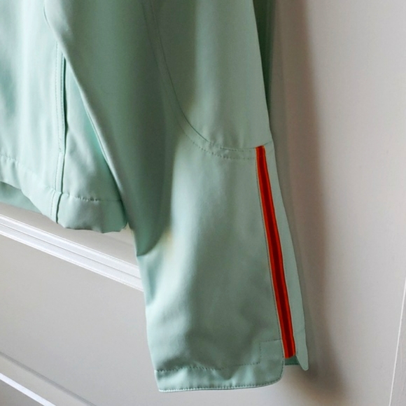 Ellesse Mint Green Jacket Size Medium Women's - Picture 3 of 12